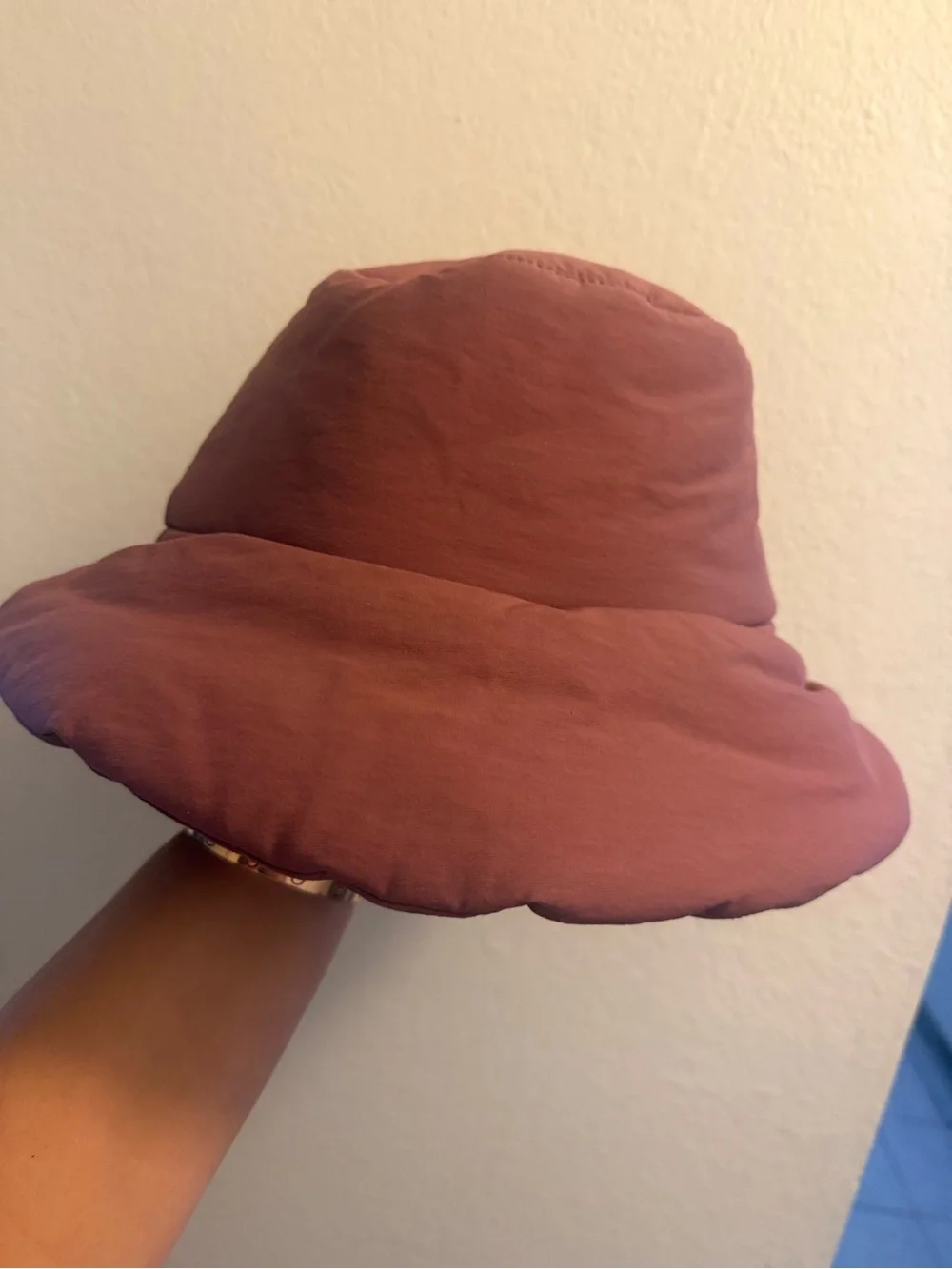 ALO Yoga Kids Rose-Mauve Bucket Hat